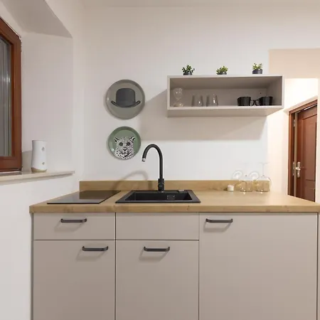Napoleon Apartman